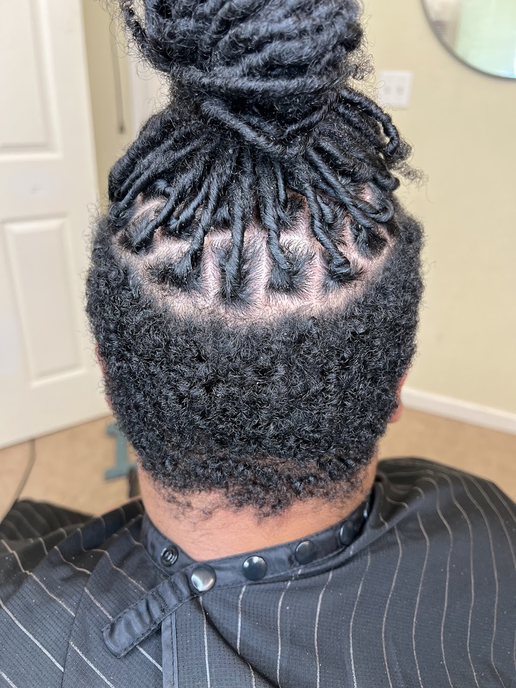 Lavish Locs by CeCe | 6062 E Benton St, Bay St Louis, MS 39520, USA | Phone: (985) 288-8380