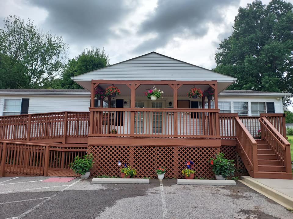 Parkside Manor Mobile Home Community | 1855 S Wilson Rd LOT 1, Radcliff, KY 40160, USA | Phone: (502) 586-5394