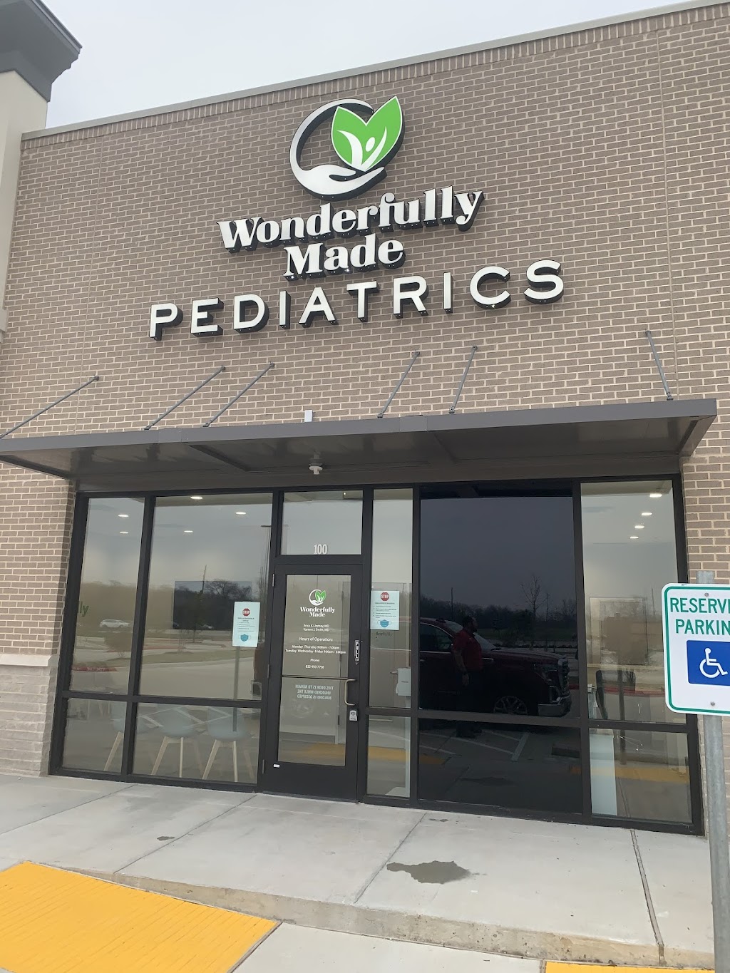 Wonderfully Made Pediatrics PLLC | 8035 Hwy 6 suite 100, Missouri City, TX 77459, USA | Phone: (832) 930-7756