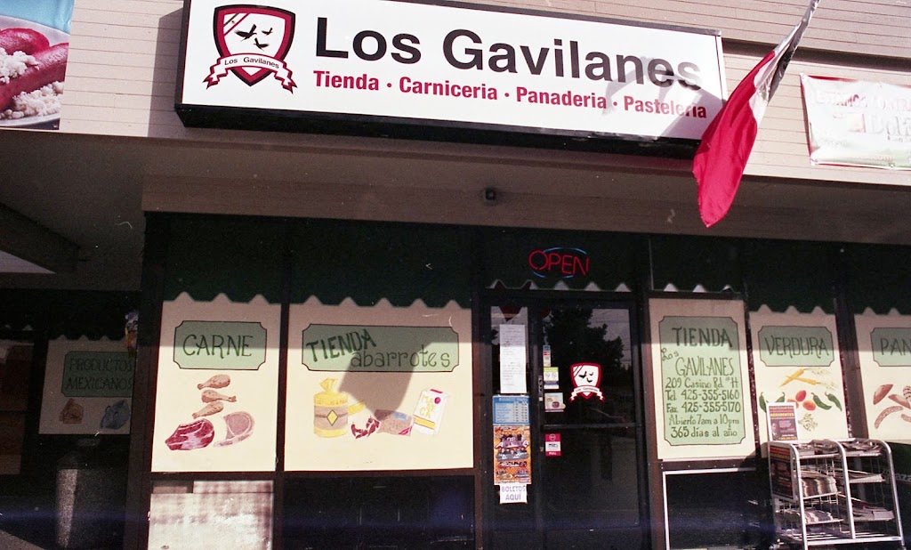 Los Gavilanes | 209 E Casino Rd ste h, Everett, WA 98208, USA | Phone: (425) 355-5160