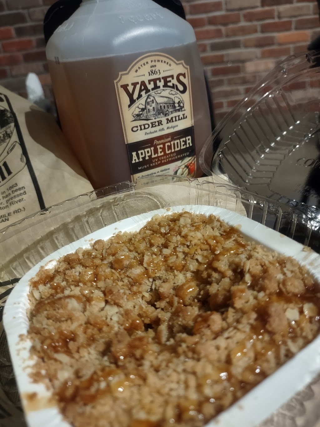 Yates Cider Mill Store | 2375 Joslyn Ct, Lake Orion, MI 48360, USA | Phone: (248) 481-9203