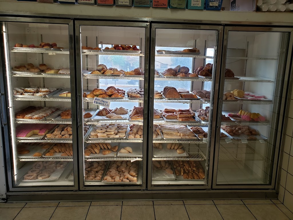 El Metate Panaderia | 1338 W 1st St, Santa Ana, CA 92703, USA | Phone: (714) 543-5700