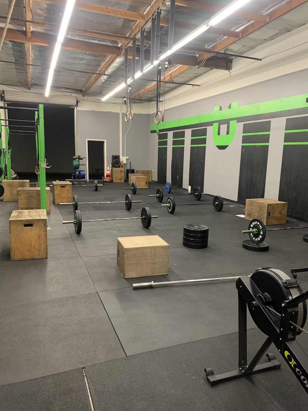 CrossFit Upland | 1336 W 9th St, Upland, CA 91786, USA | Phone: (909) 997-0861