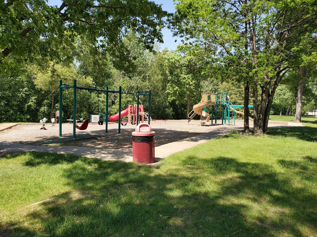 Cardinal Woods Park | 12290 Jay St NW, Coon Rapids, MN 55433, USA | Phone: (763) 755-2880