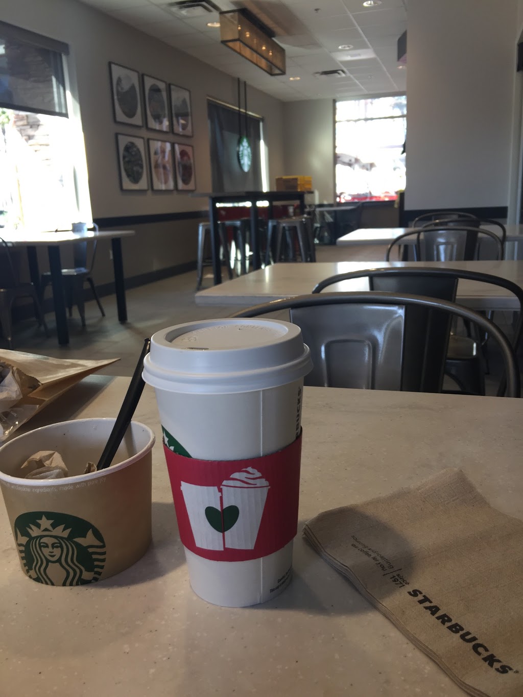 Starbucks | 2340 Park Ave, Tustin, CA 92782, USA | Phone: (714) 361-2100