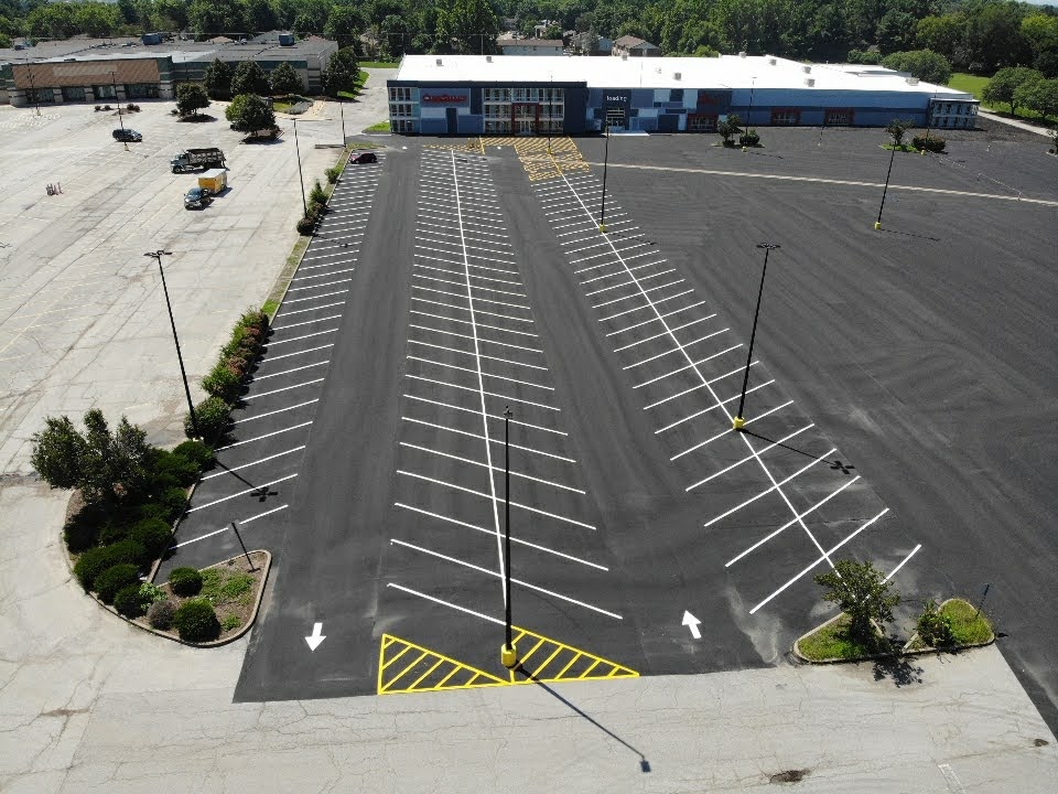 A1 Professional Asphalt & Sealing LLC | 107 Southern Dr, Lebanon, IL 62254, USA | Phone: (888) 223-3797