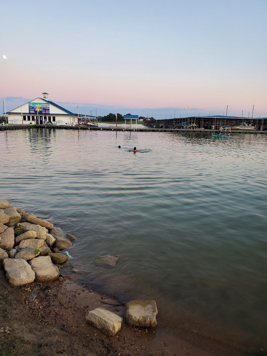 Hidden Cove Park and Marina | 20400 Hackberry Creek Park Rd, Frisco, TX 75034, USA | Phone: (972) 294-1443