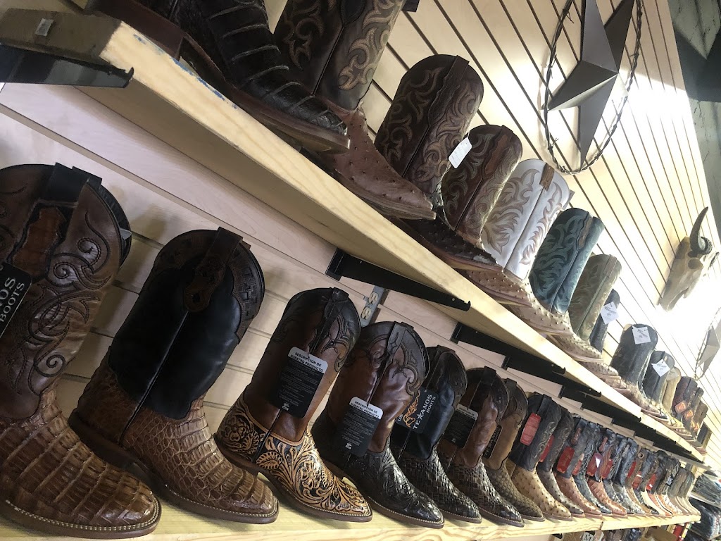 Botas Rojero | 1001 S Ayers Ave, Fort Worth, TX 76105, USA | Phone: (817) 353-3396
