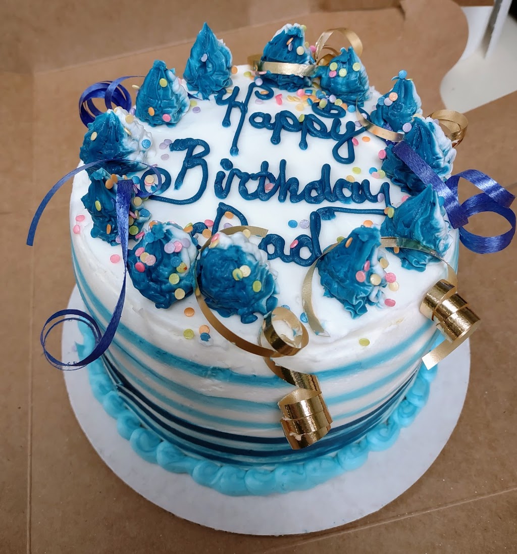 Karens Bakery and Custom Cakes | Photo 1 of 10 | Address: 12474 Lancaster St, Millersport, OH 43046, USA | Phone: (740) 467-7157