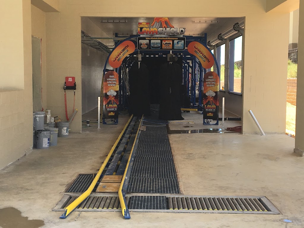 Lightning Fast Car Wash | 2045 W Oaklawn Rd, Pleasanton, TX 78064, USA | Phone: (830) 281-2133