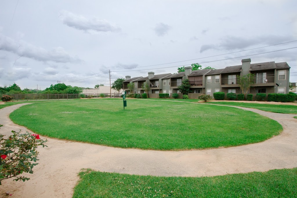 Rosemont at El Dorado Apartments | 265 El Dorado Blvd, Webster, TX 77598, USA | Phone: (281) 480-3730