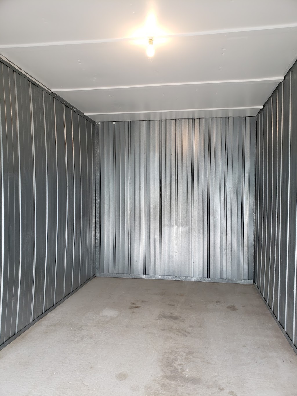 Landen Store & Lock | 2575 US-22, Maineville, OH 45039, USA | Phone: (513) 677-2811