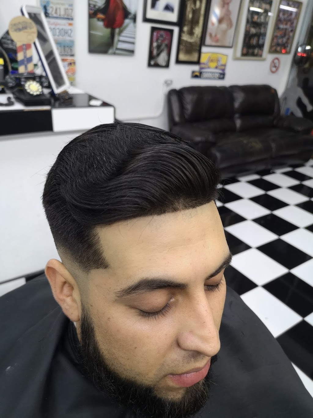 Lord Barber Shop | Av. Miguel F. Martínez 765, Zona Centro, 22000 Tijuana, B.C., Mexico | Phone: 664 848 2422