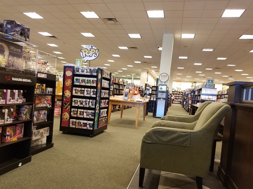 Barnes & Noble | 861 NE Mall Blvd, Hurst, TX 76053 | Phone: (817) 284-1244