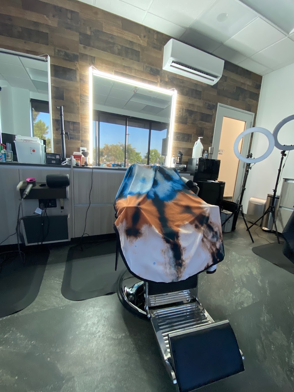 One of None Barberstudio | 14910 Summit Ave #27, Fontana, CA 92336, USA | Phone: (909) 637-2019