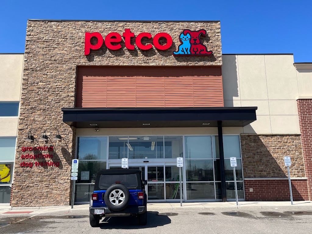 Petco | 660 Chestnut Commons Dr, Elyria, OH 44035, USA | Phone: (440) 406-5048