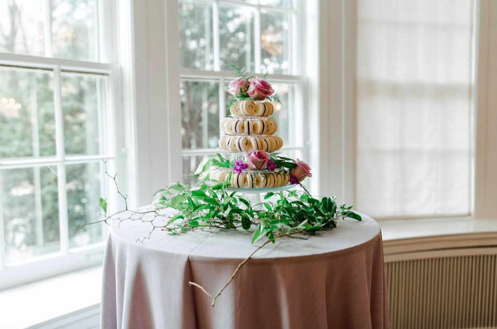 Nikkolettes Macarons | 3425 Highway 169N, Plymouth, MN 55441, USA | Phone: (651) 334-8821