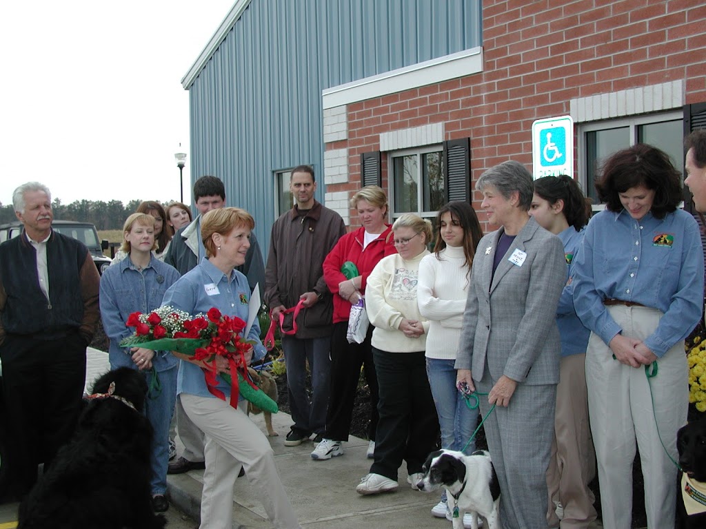 Forever Friends Pet Care Center & Hospital | 36469 OH-303, Grafton, OH 44044, USA | Phone: (440) 926-3231