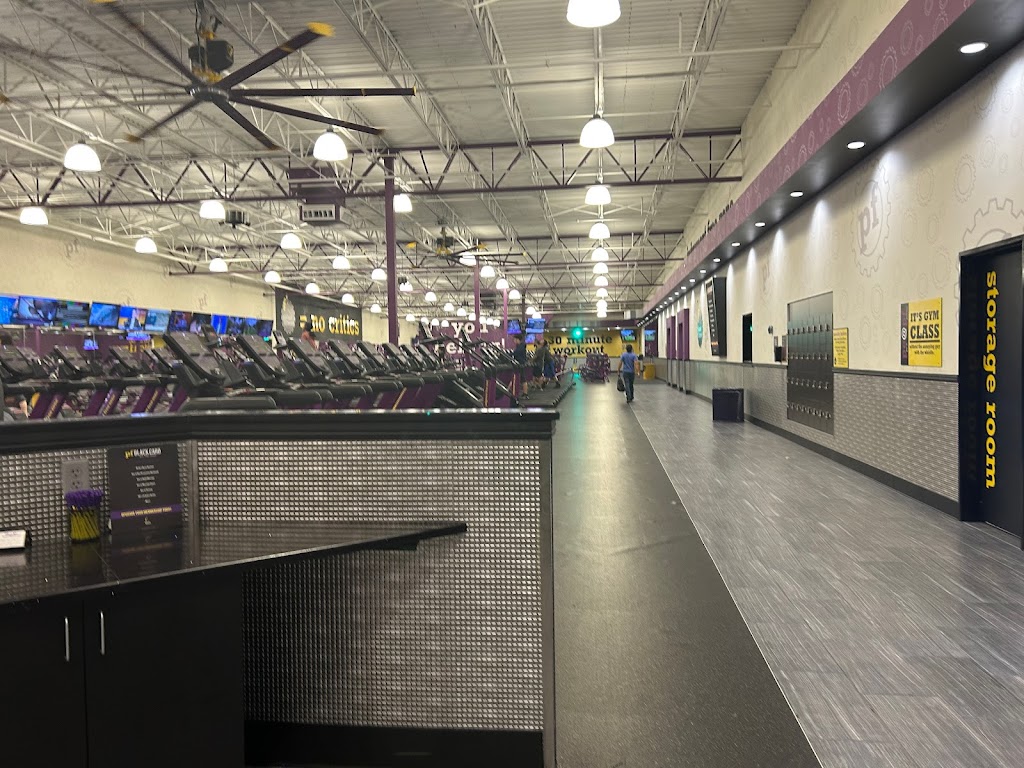 Planet Fitness | 5744 Skillman St, Dallas, TX 75206, USA | Phone: (469) 331-0585