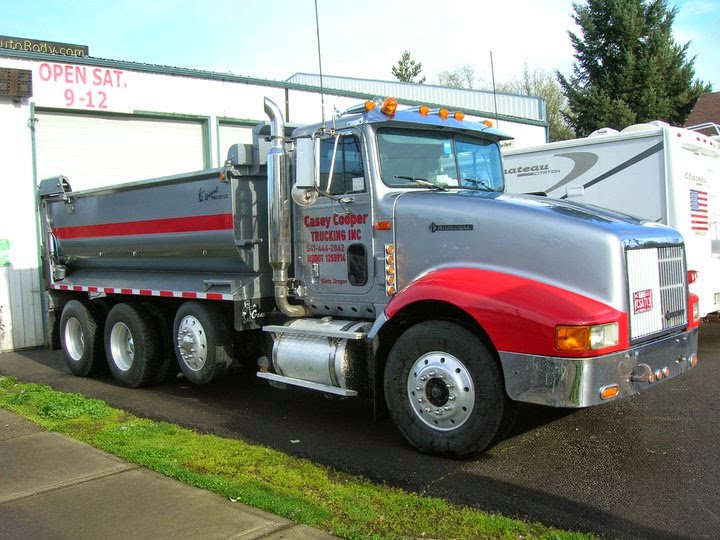 Lafayette Auto Body & RV Repair | 204 3rd St, Lafayette, OR 97127, USA | Phone: (503) 864-2344