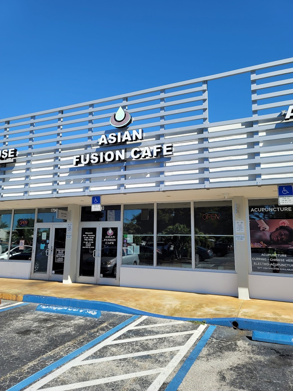 Asian Fusion Cafe | 17043 S Dixie Hwy, Palmetto Bay, FL 33157, USA | Phone: (305) 278-6888