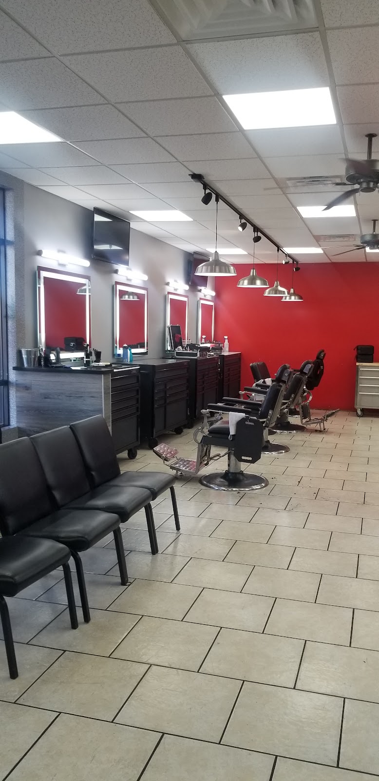 Tier One Barber & Beauty Salon | 4096 N Sierra Way, San Bernardino, CA 92407, USA | Phone: (909) 881-7777