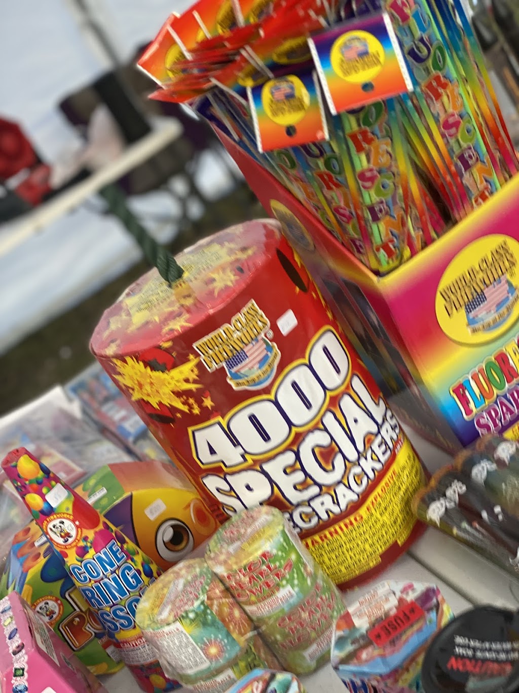 High Voltage Fireworks | 141 MS-305, Olive Branch, MS 38654 | Phone: (662) 577-9486