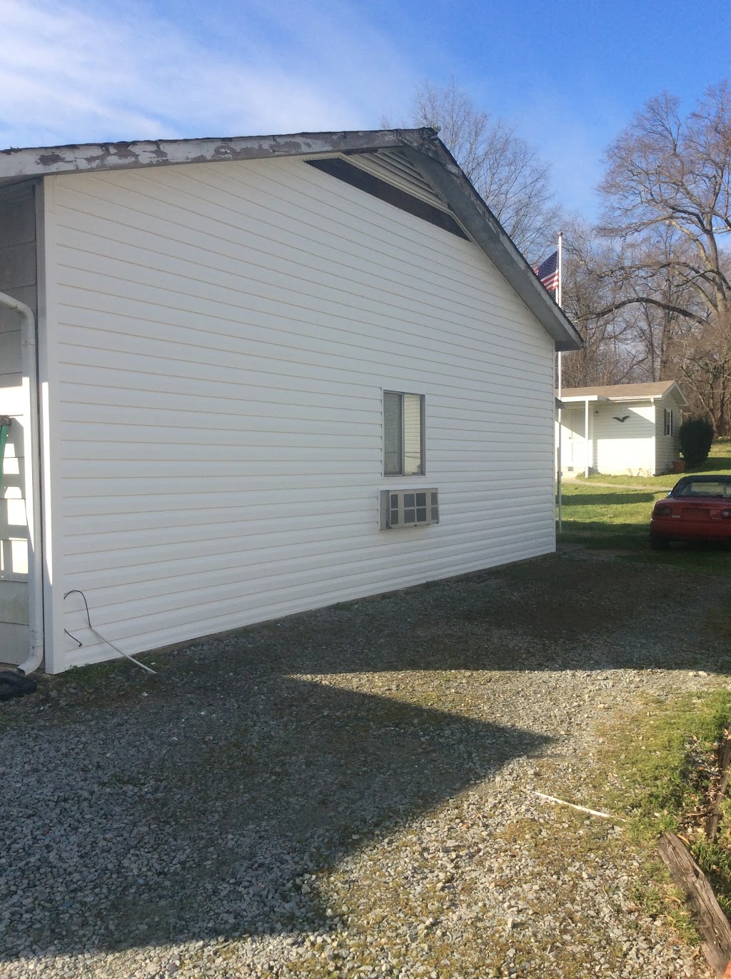 Hubbards Roofing and Home Maint. | 2324 Chub Lake Rd #7696, Roxboro, NC 27574, USA | Phone: (336) 599-6808