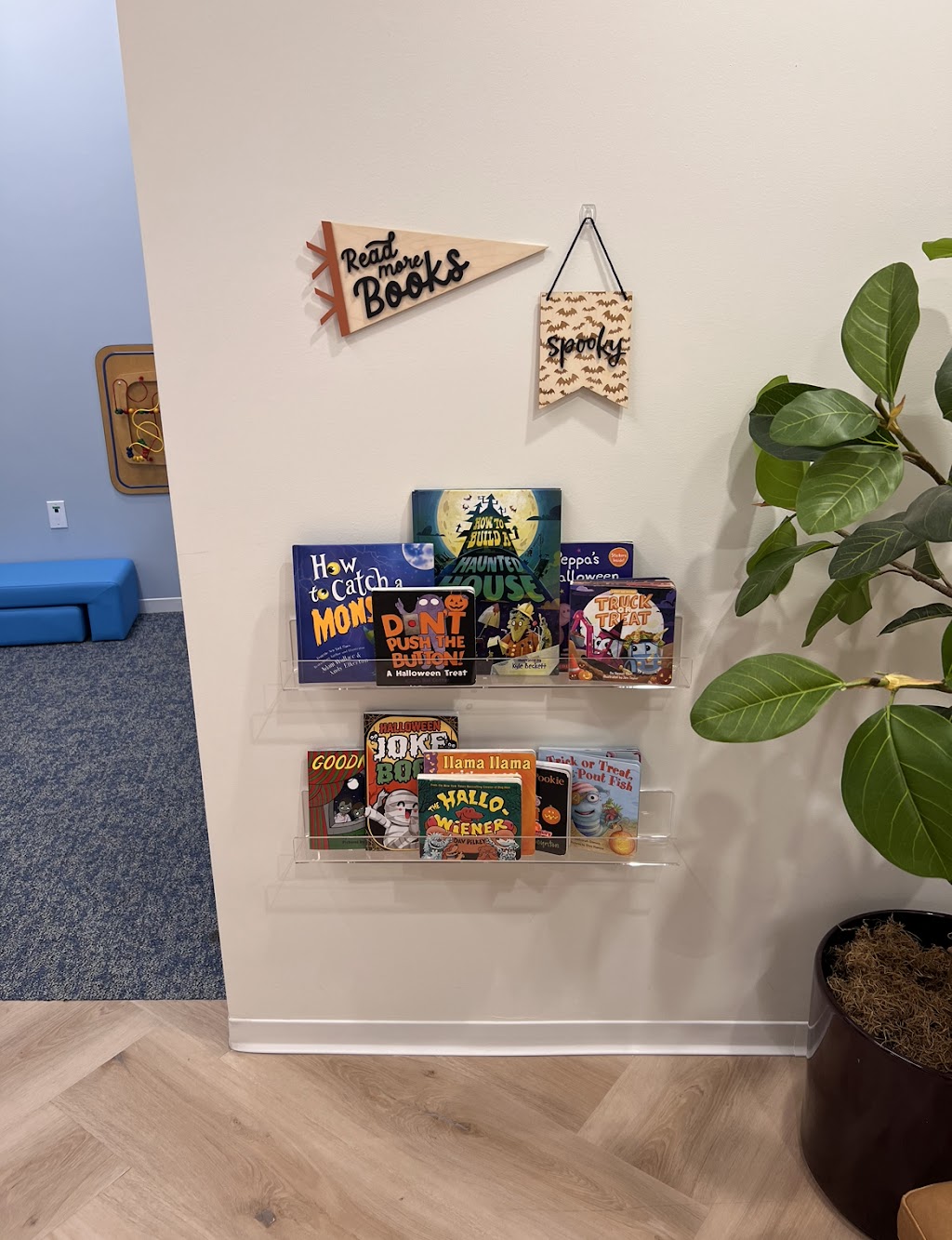 Smile Republic Pediatric Dentistry | 25425 Orchard Village Rd #200, Valencia, CA 91355, USA | Phone: (661) 475-8172