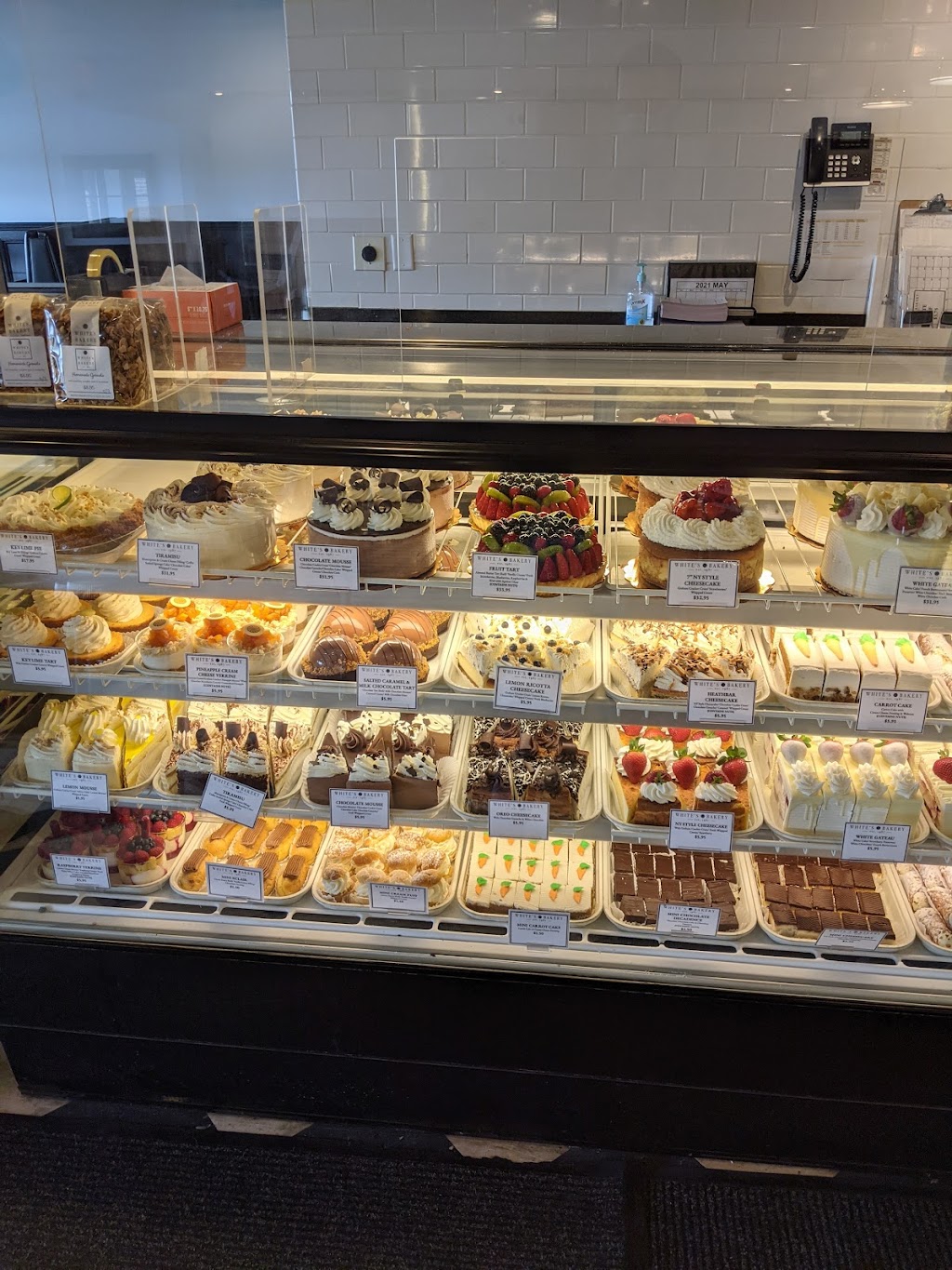 Whites Bakery & Cafe | 1041 Pearl St, Brockton, MA 02301, USA | Phone: (508) 584-5100