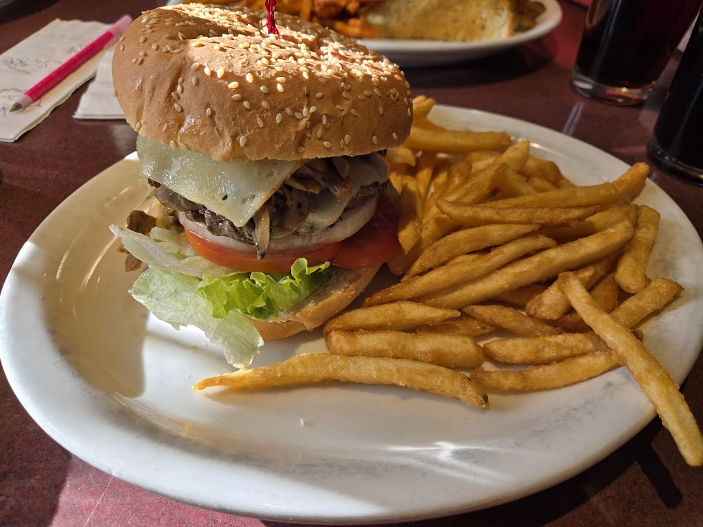 Hungry Wolf | 20400 E Austin Rd, Manchester, MI 48158, USA | Phone: (734) 428-9380