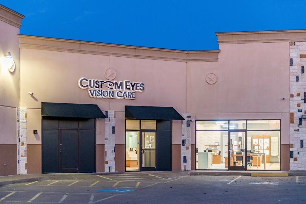 CustomEyes Vision Care | 105 Belt Line Rd Ste 500, Cedar Hill, TX 75104, USA | Phone: (469) 272-3937
