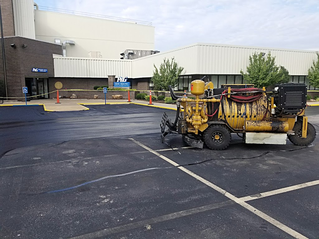 A1 Professional Asphalt & Sealing LLC | 107 Southern Dr, Lebanon, IL 62254, USA | Phone: (888) 223-3797