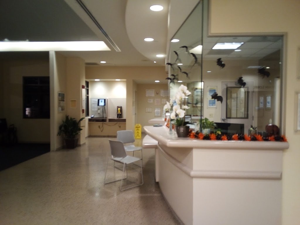 Saddleback Memorial Medical Center Emergency Room | 24451 Health Center Dr, Laguna Hills, CA 92653, USA | Phone: (949) 837-4500