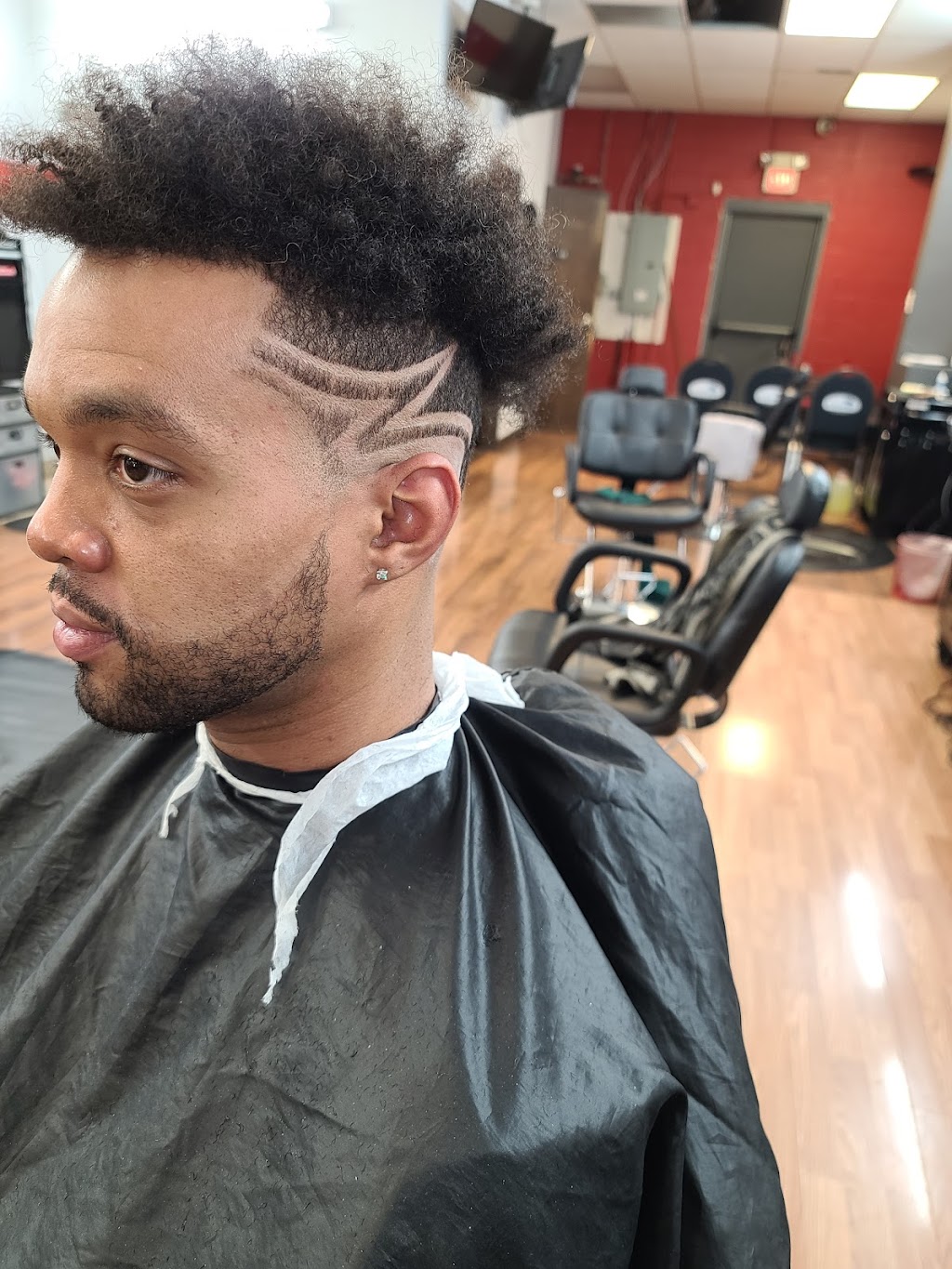 Pro 1 Barbershop | 6772 Refugee Rd, Canal Winchester, OH 43110, USA | Phone: (614) 966-6200