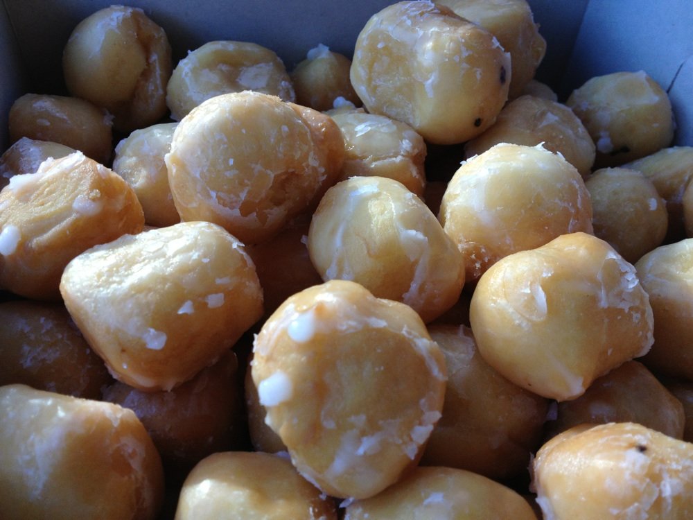 Premium Donuts | 8065 Elk Grove Florin Rd, Sacramento, CA 95829, USA | Phone: (916) 689-9727