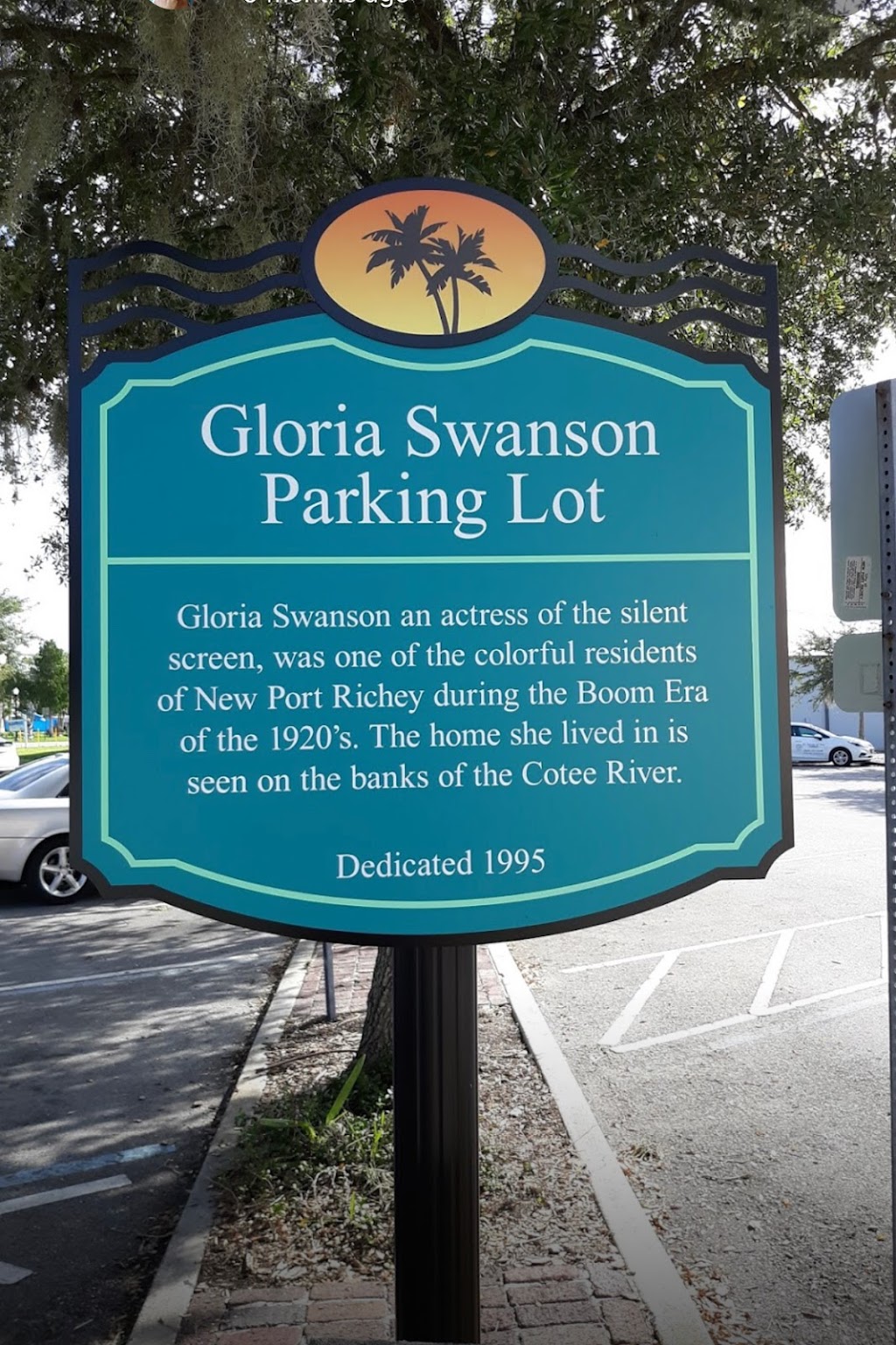Gloria Swanson Parking Lot | 6358 Bank St, New Port Richey, FL 34652, USA | Phone: (727) 841-4536