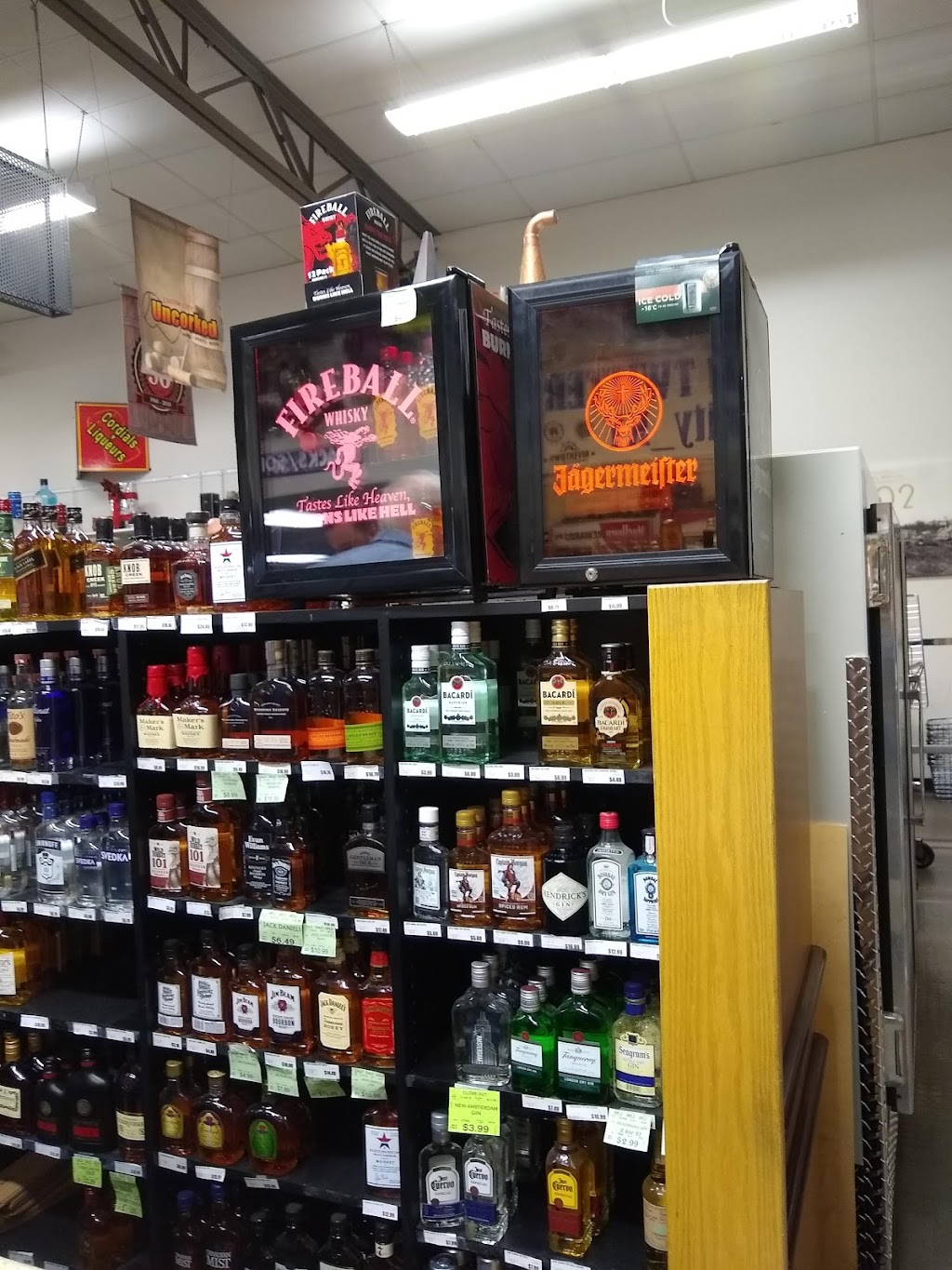 Liquor City Uncorked | 501 Crescent Ave, Covington, KY 41011, USA | Phone: (859) 655-2280