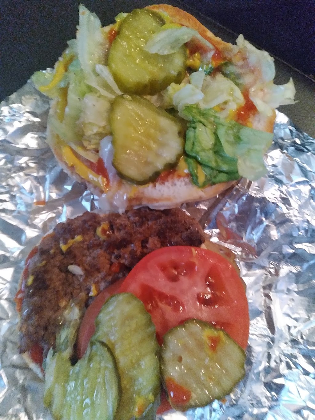 Five Guys | 1979 S Telegraph Rd, Bloomfield Hills, MI 48302, USA | Phone: (248) 775-5150