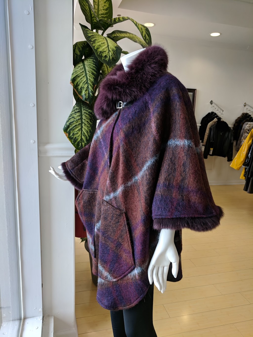 Flemington Furs | 357 US-9, Manalapan Township, NJ 07726, USA | Phone: (732) 851-7797