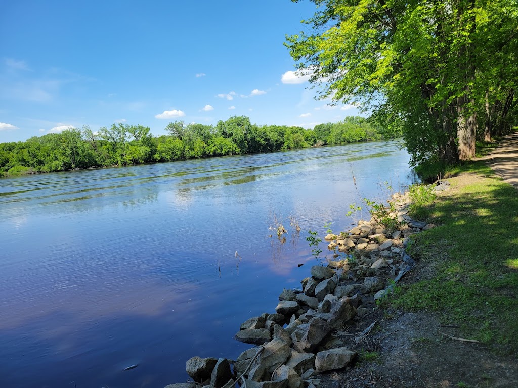 Mississippi National River & Recreation Area | 120 W Kellogg Blvd, St Paul, MN 55102, USA | Phone: (651) 293-0200