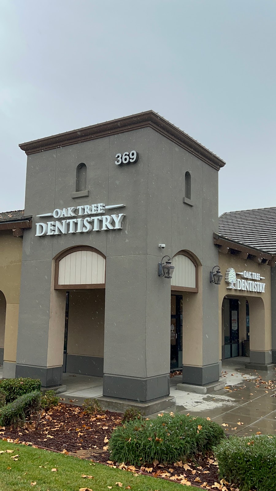 Oak Tree Dentistry Lodi | 369 S Lower Sacramento Rd Ste D, Lodi, CA 95242, USA | Phone: (209) 642-4111