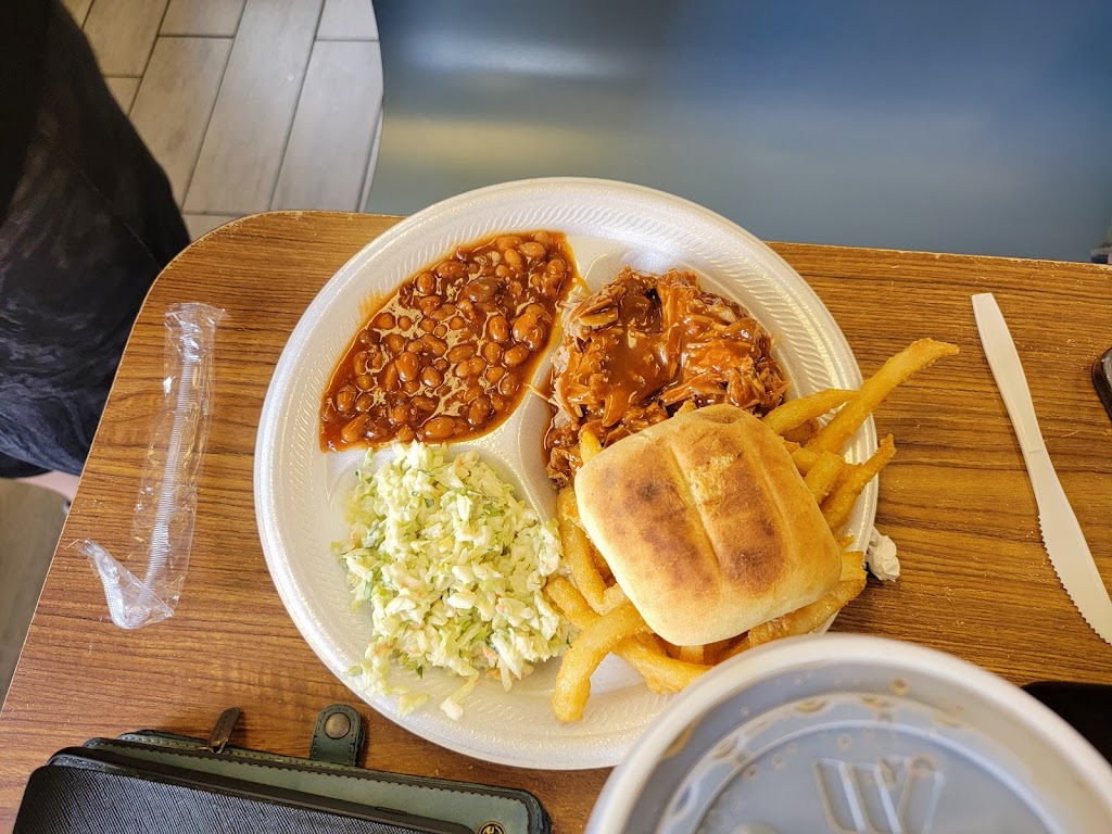 Three Little Pigs Bar-B-Q | 5145 Quince Rd, Memphis, TN 38117, USA | Phone: (901) 685-7094