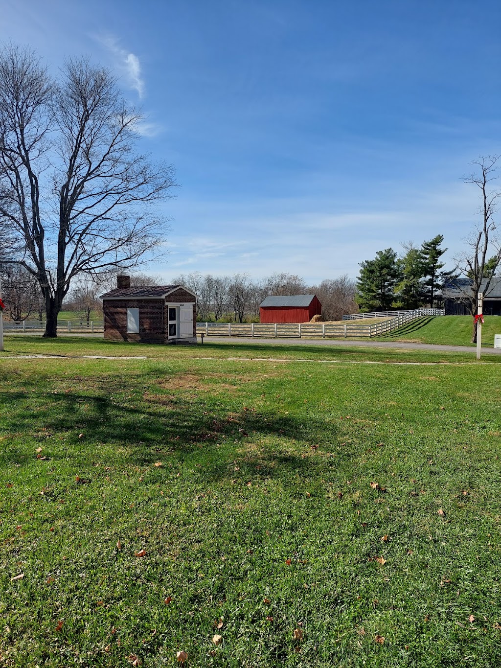 Shaker Village of Pleasant Hill | 3501 Lexington Rd, Harrodsburg, KY 40330, USA | Phone: (859) 734-5411