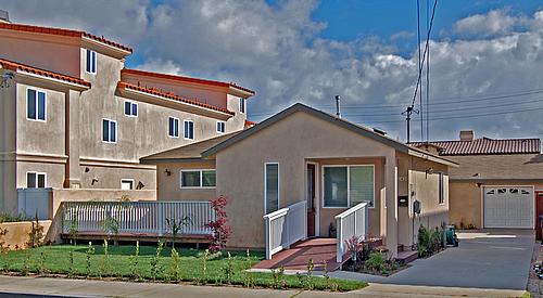 Americare Assisted Living | 2420 Rockefeller Ln, Redondo Beach, CA 90278, USA | Phone: (310) 422-5364