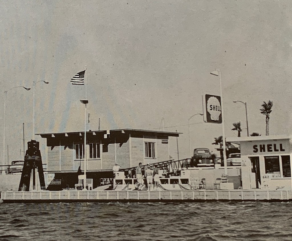 Alamitos Bay Marine Fuel Dock, 227 N Marina Dr, Long Beach, CA 90803