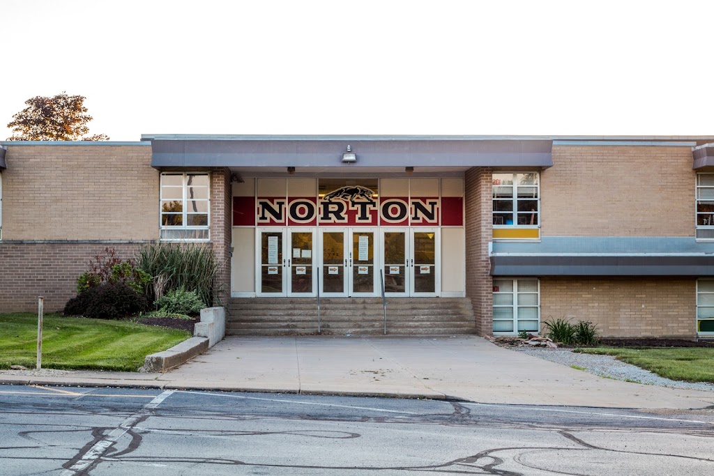 Norton Elementary School | 3390 S Cleveland Massillon Rd, Norton, OH 44203, USA | Phone: (330) 825-3828