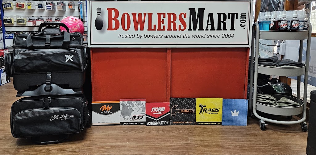 BowlersMart Palm Bay Pro Shop Inside Shore Lanes | 4851 Dairy Rd, Melbourne, FL 32904, USA | Phone: (321) 499-3207