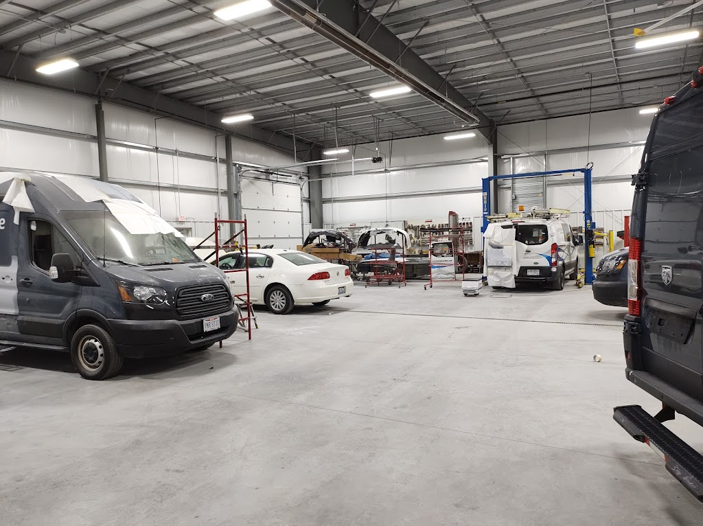 Columbiana Collision Center | 43399 County Line Rd, Columbiana, OH 44408, USA | Phone: (330) 892-0432