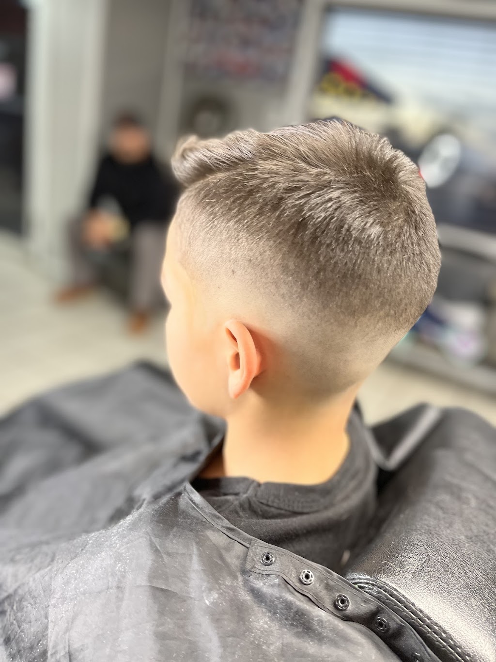 Quincys Hair & Art Boutique,Inc. | 787 N Arizona Blvd, Coolidge, AZ 85128, USA | Phone: (847) 505-3423